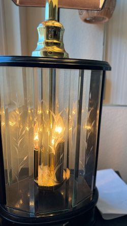 Table lamp