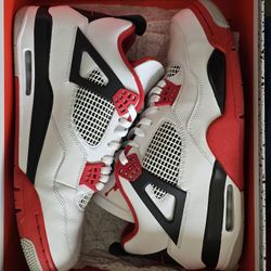 Jordan 4 Fire Red Size 13