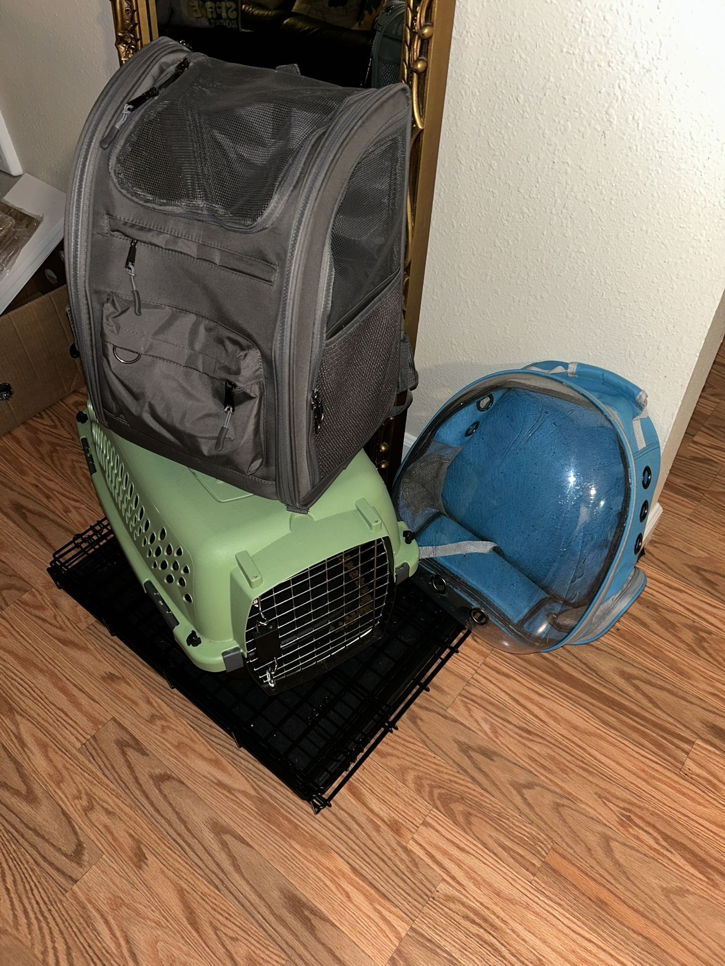 Animal Carriers