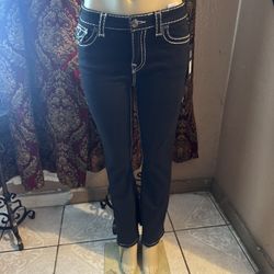 BRAND NEW TRUE RELIGION JEANS 