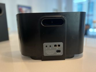 SONOS PLAY 5 GEN 1 WIRELESS MULTI ROOM SPEAKER (IE: SONOS S5) LIKE NEW CONDITION for Sale in Chicago, IL - OfferUp