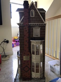 Wooden Dollhouse & Accessories for Sale in Nashua, NH - OfferUp