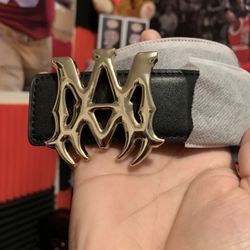 A M I R I Jean Holder