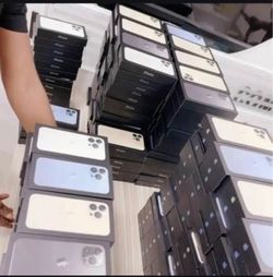 iPhone buyer