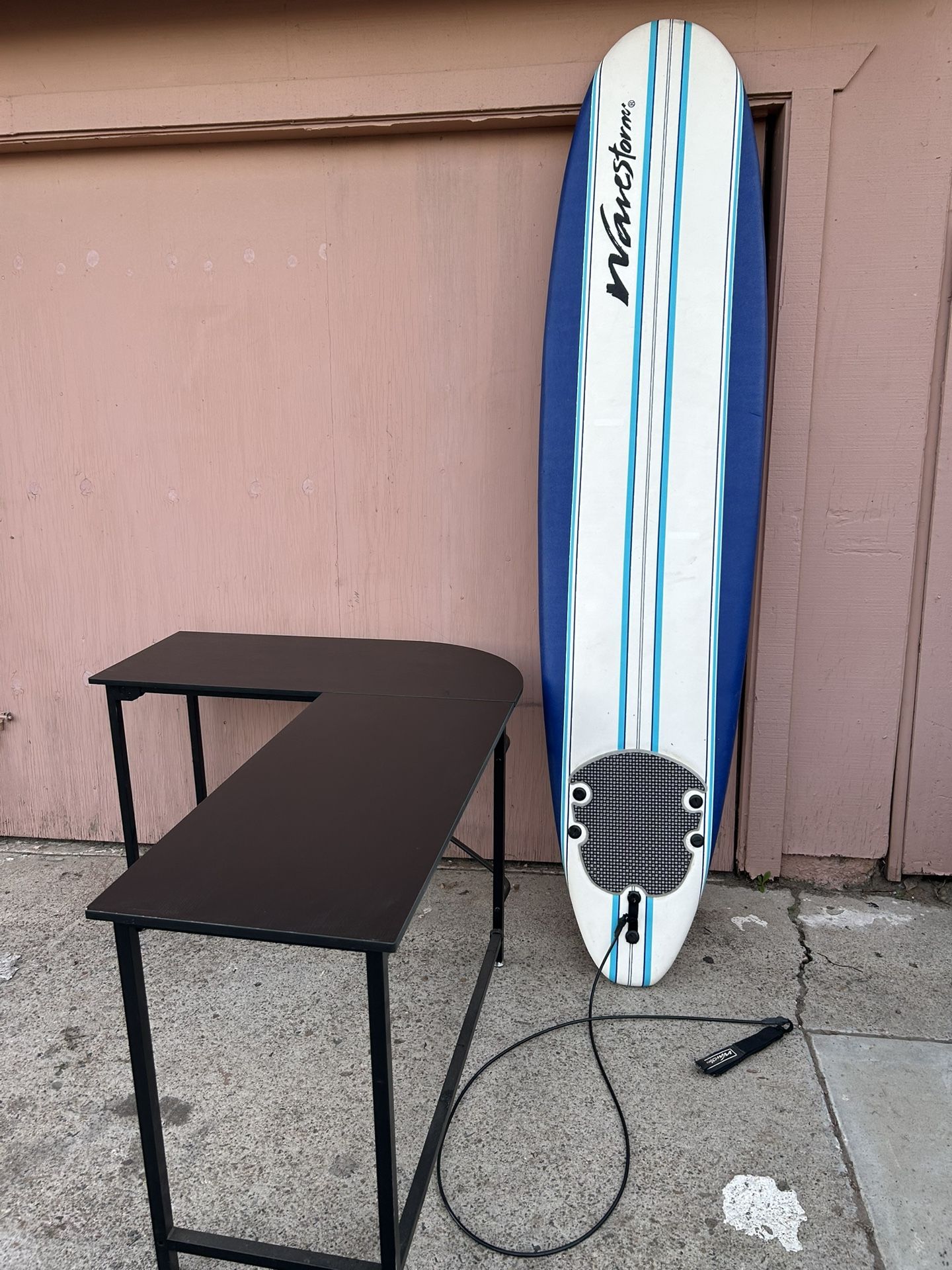 Surfboard (with Flippers)