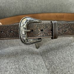 RedHead Ranch Embossed Leather Belt - 40