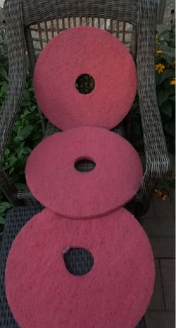 Floor 17" Red Buffing & Scrubbing Pads $10 for all 3
