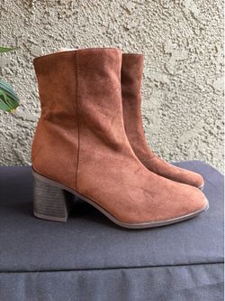 Brown Suede boots size 7.5