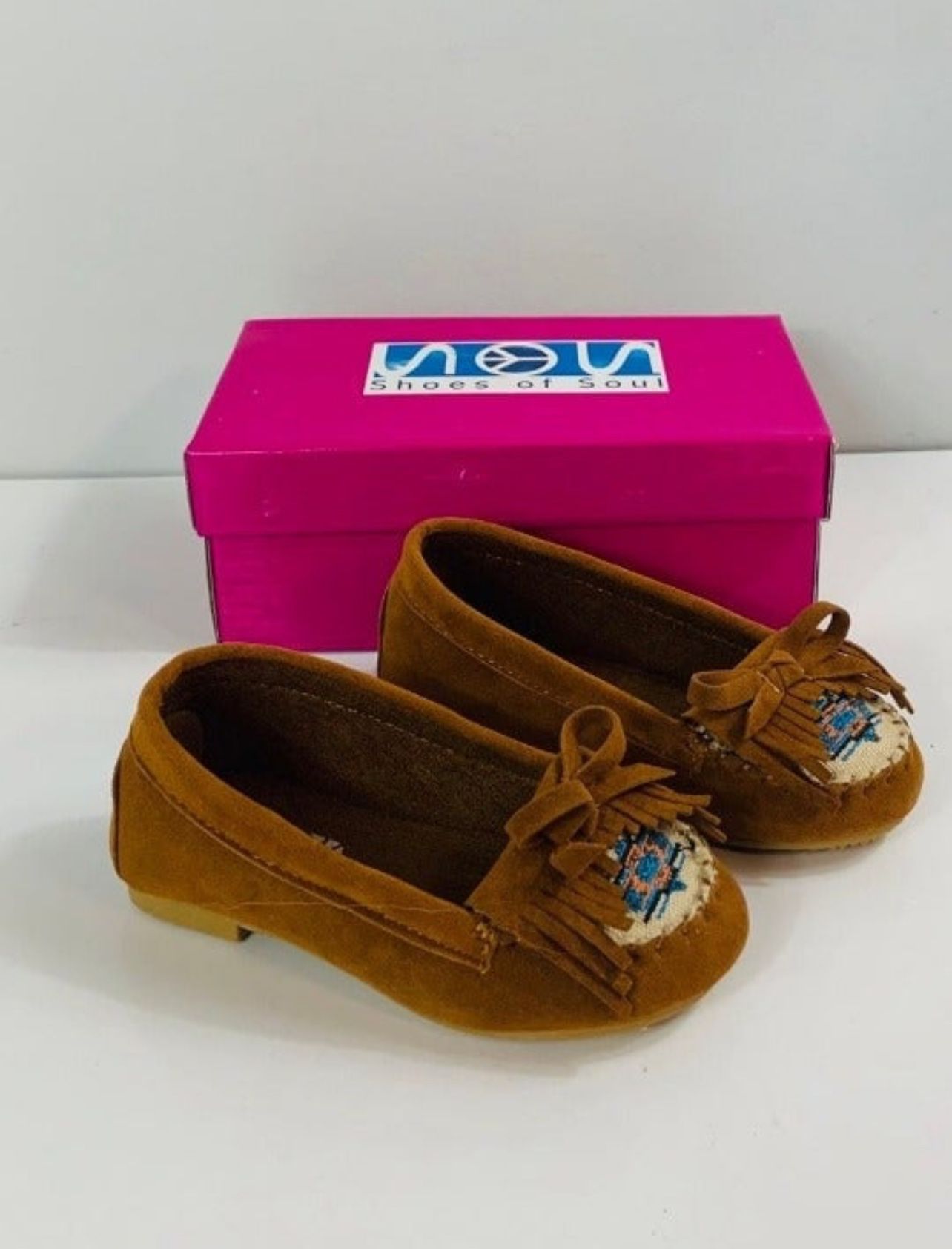 Brand New Size 5 Toddler Girls Tan Embroidered Flats