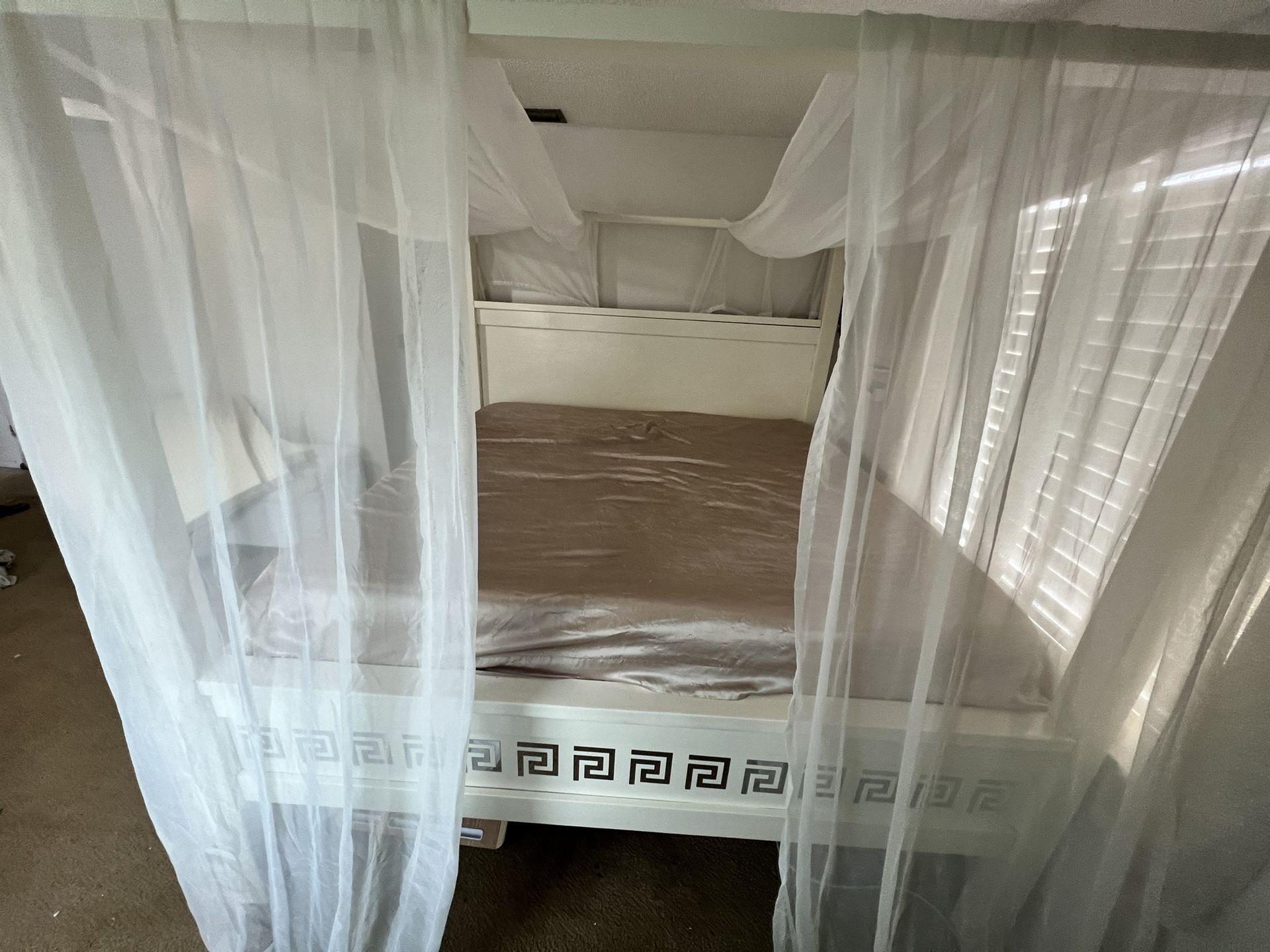 King Canopy Hybrid Bed. Custom Made.