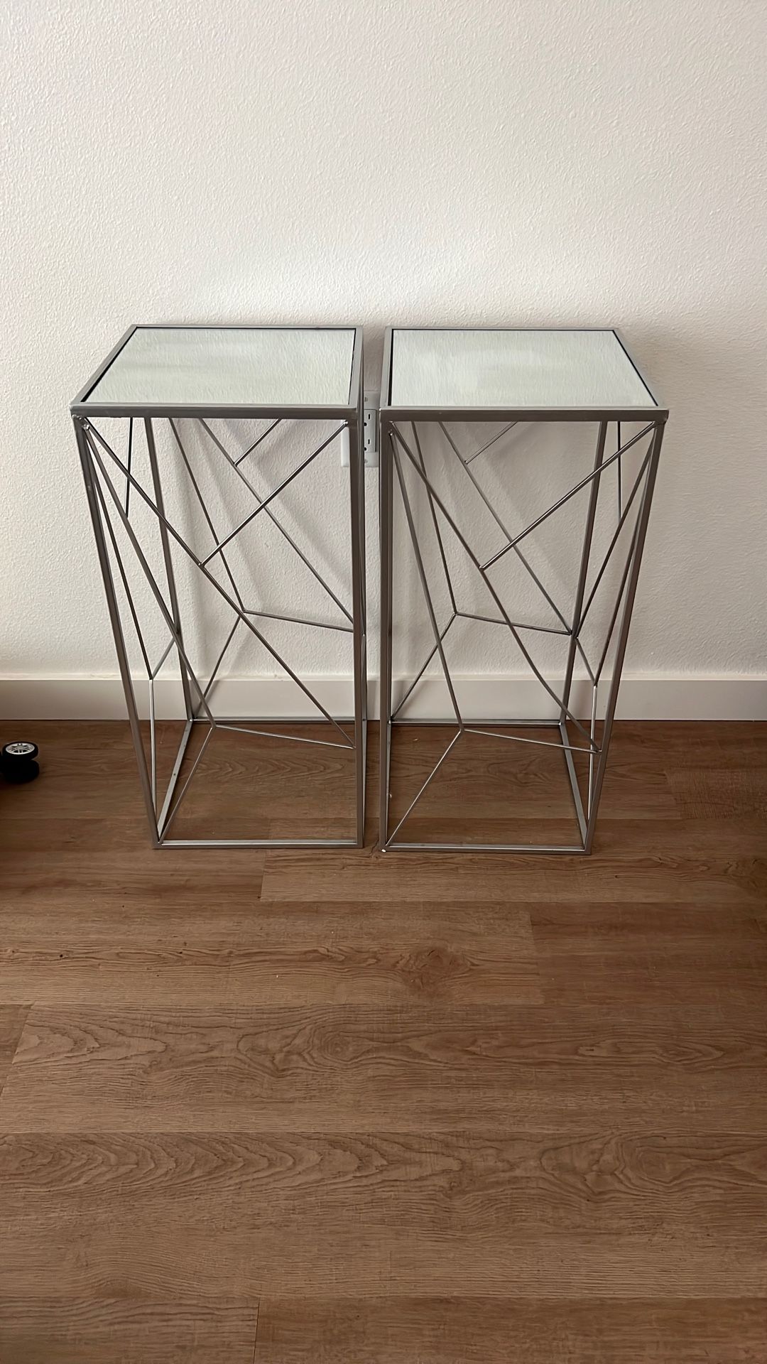 2 Mirror Accent Side Tables 