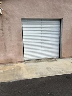 Commercial Rollup Door - Non Electric