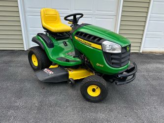 John Deere D130 Riding Mower