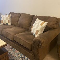 Comfy Couch 