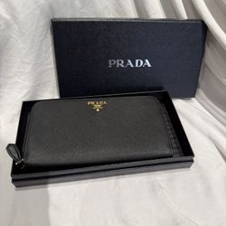 Prada Saffiano meta Wallet OBO