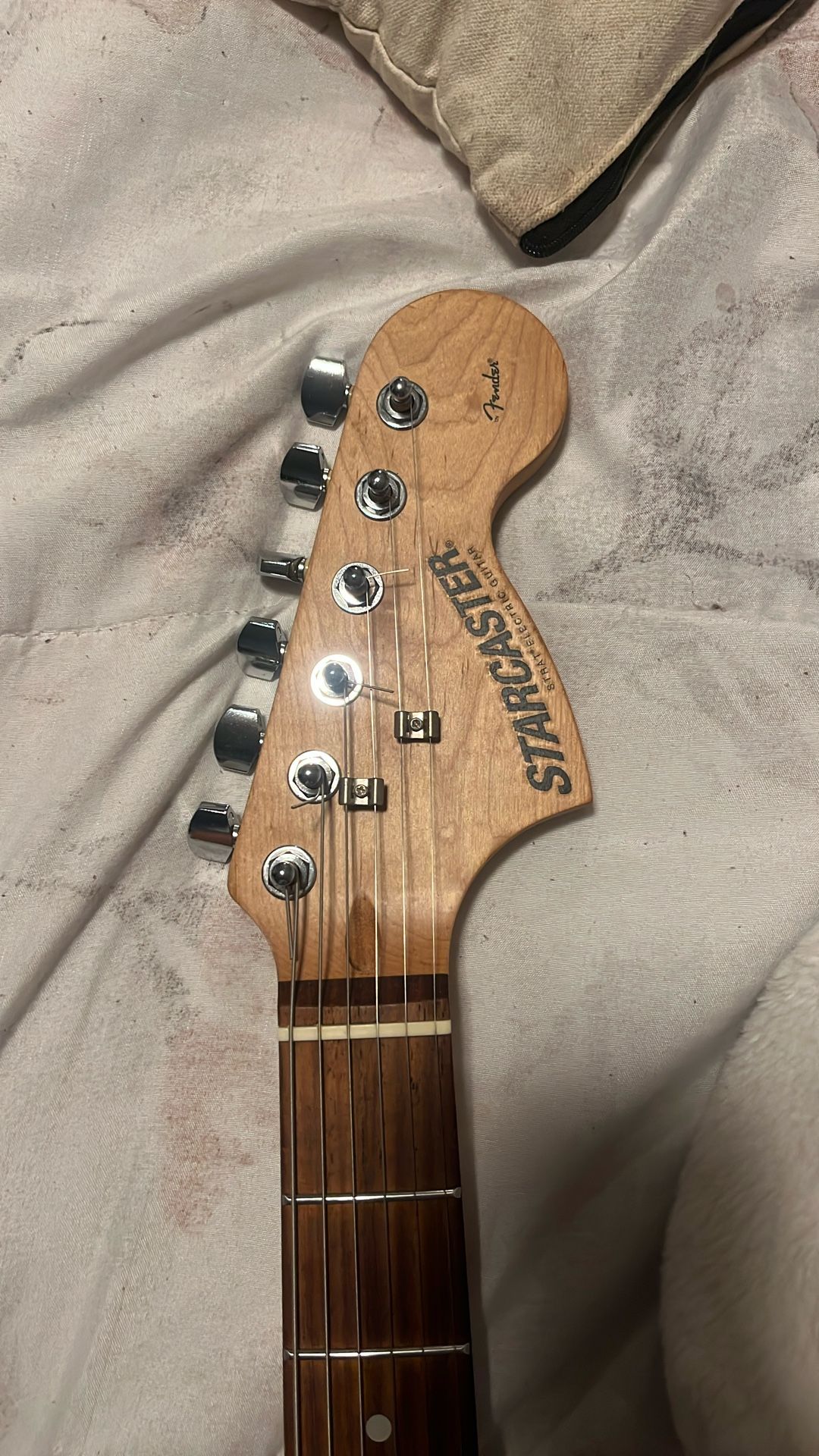 Starcaster Electric Guitar only trades