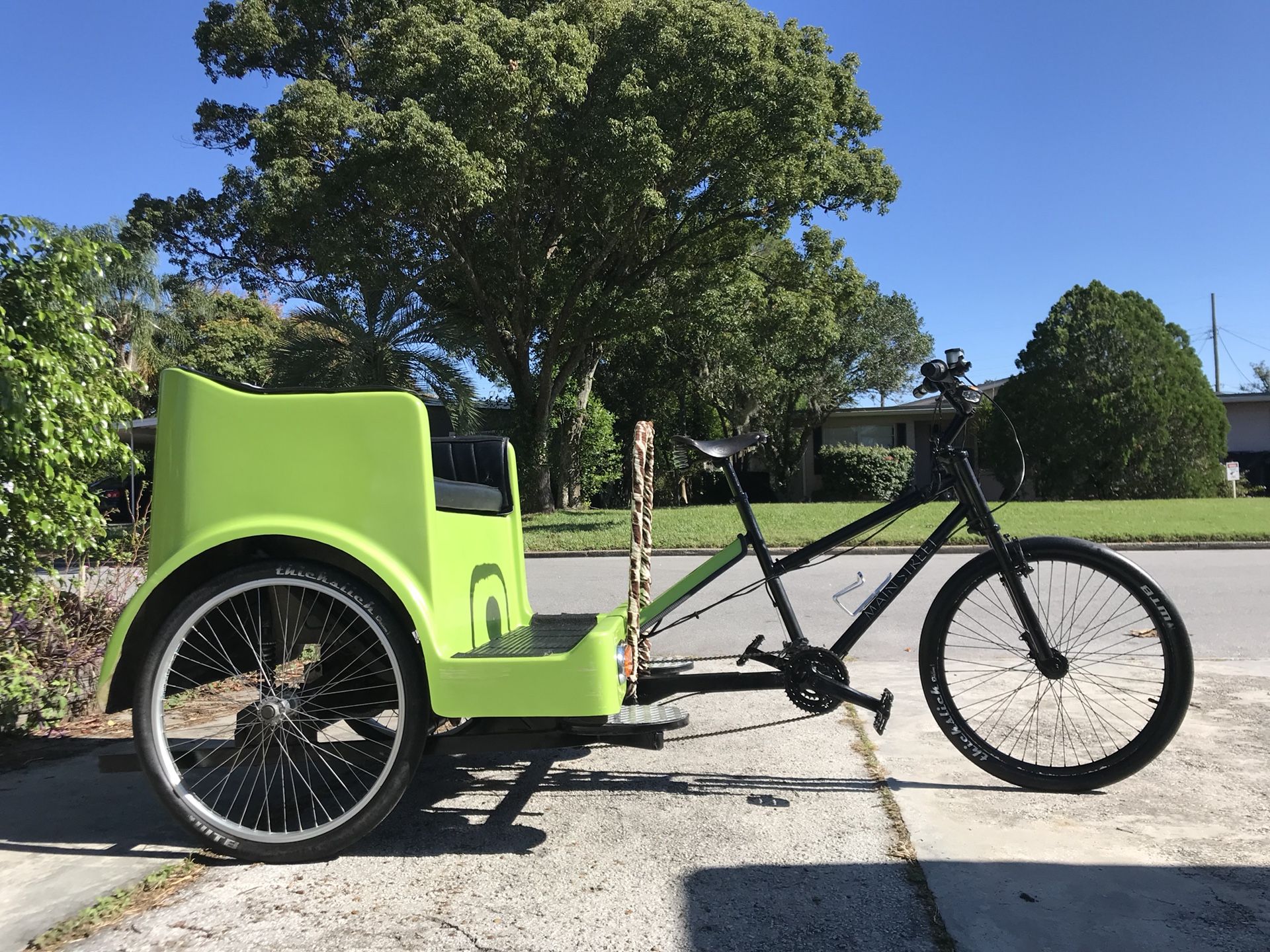 Mainstreet Pedicab Broadway Rickshaw USA MADE with canopy