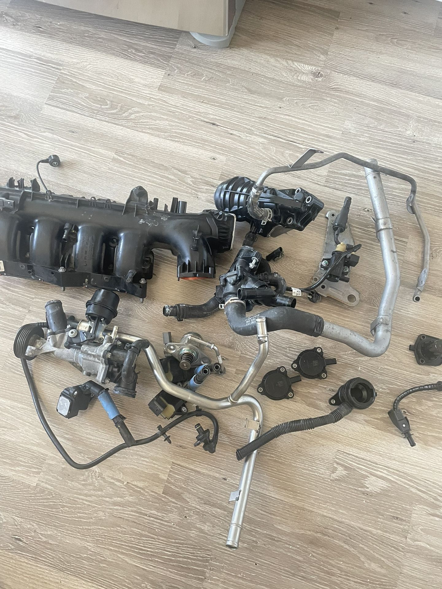 Mercedes Cla 250 , Gla 250 Engine Parts