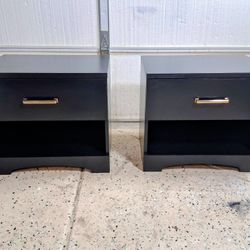 Pair Of Fully Refreshed Black Nightstands 