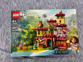 Retired LEGO Disney Encanto The Madrigal House 43202