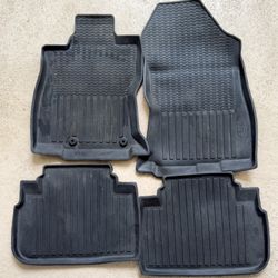 Subaru Forrester Floor Mats Like New 2019-2024