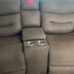 Love Seat Reclining Couch 