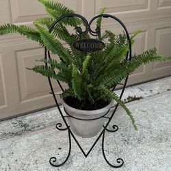 Welcome Plant Stand With The Boston Ferns Plants 