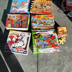 Floor Puzzle Lot