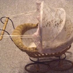 Vintage Doll Carriage 