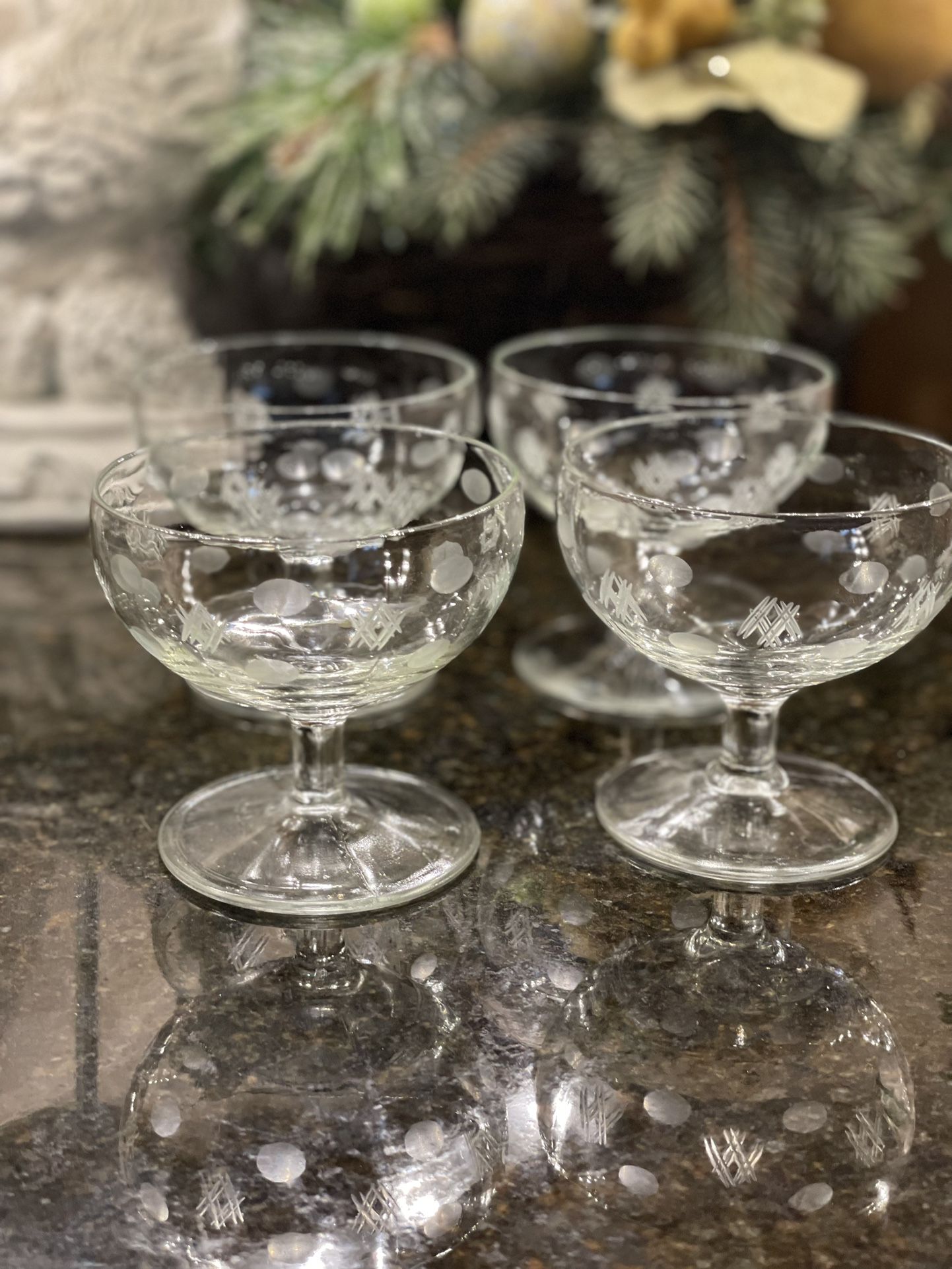 MCM 4 Vintage Etched Cross Hatch And Dots Glass Dessert Stemware
