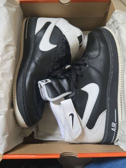 Nike Air Force 1 Mid Black White Sneakers