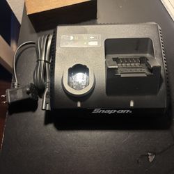 Ctc131. Snapon Charger Dual 