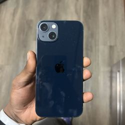 iPhone 13 128GB Midnight Unlocked