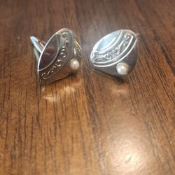 Cufflinks (READ FULL DESCRIPTION)