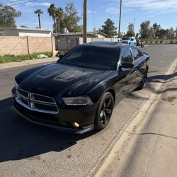 2013 Dodge Charger R/T sedan 