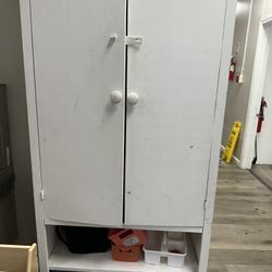 2 Wood Cabinets 