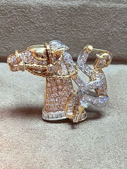 1.61 TDW Natural Diamond Horse and Jockey Brooch and pendant