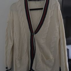Cardigan 
