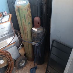 Oxigeno And Acetileno Tanks Full