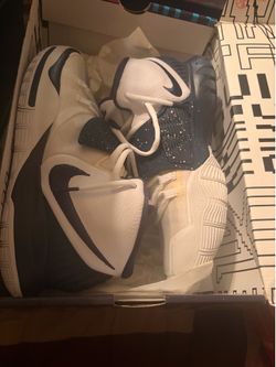 Kyrie Irvine Nike High-Top Basketball Sneakers White Navy