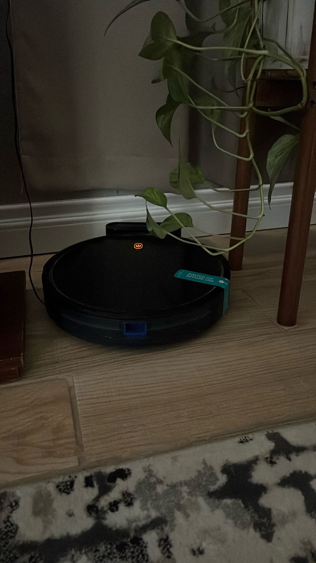 Eufy RoboVac 11S (Model T2108) – Works Great, All Accessories Included