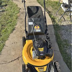 21 in. 150cc Briggs and Stratton 625ex Engine Rear Wheel Drive 2-in-1 Gas Self Propelled Walk Behind
