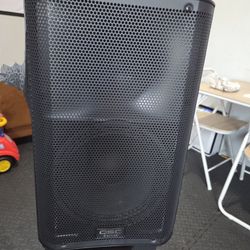 QSC K10 1kw 90° Loudspeakers 