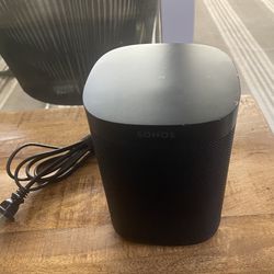 Sonos One SL Wireless Speaker    2nd. Gen