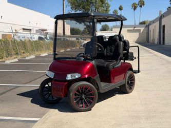 2017 E-Z-Go Rxv