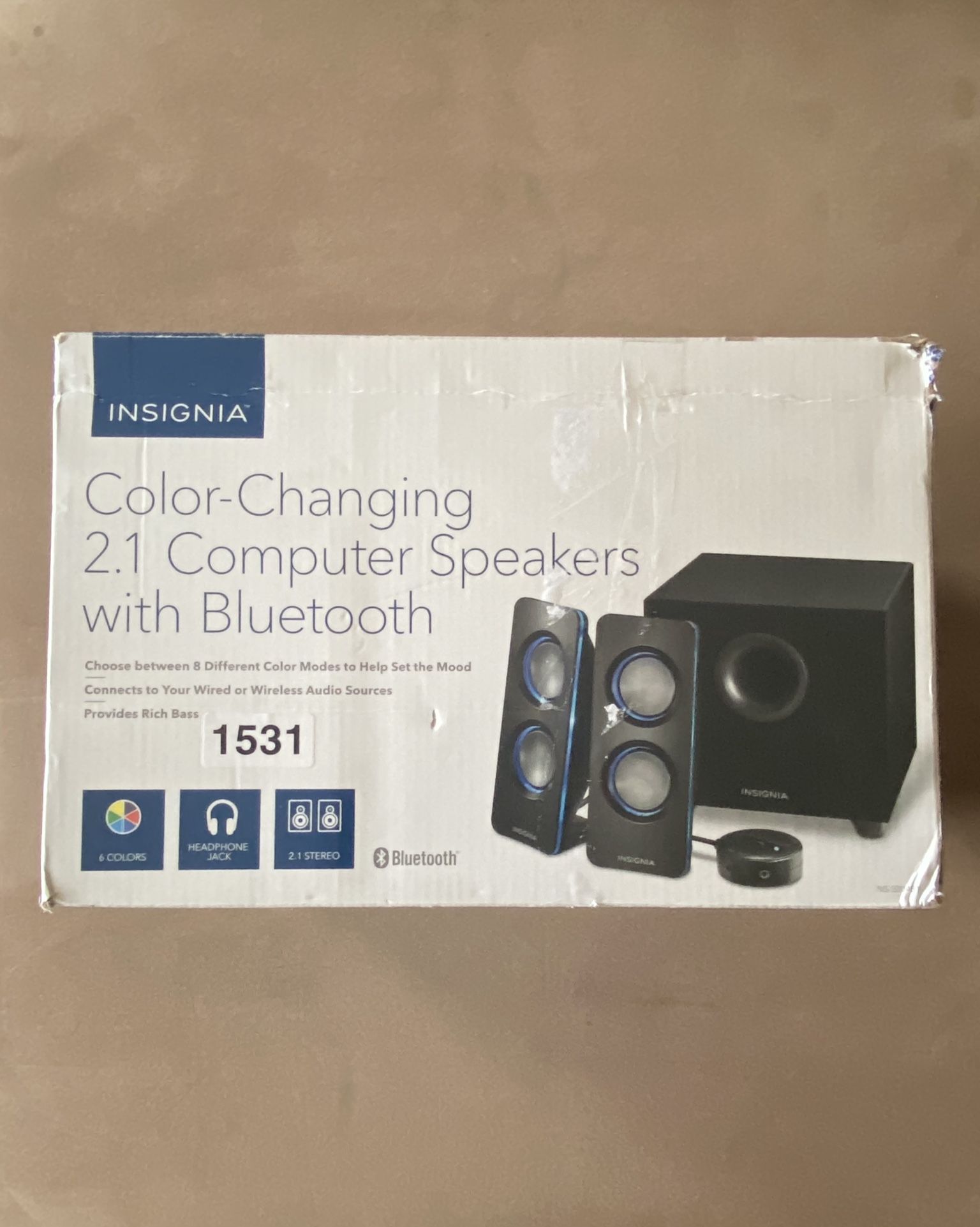Insignia 2.1 Bluetooth RGB Lighted Speaker System Desktop Subwoofer Stereo Sound