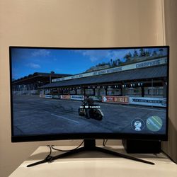 Msi 120 HZ , Curved 27” Monitor