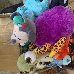 Big Box Full Of Stuffed Animals Assorted 