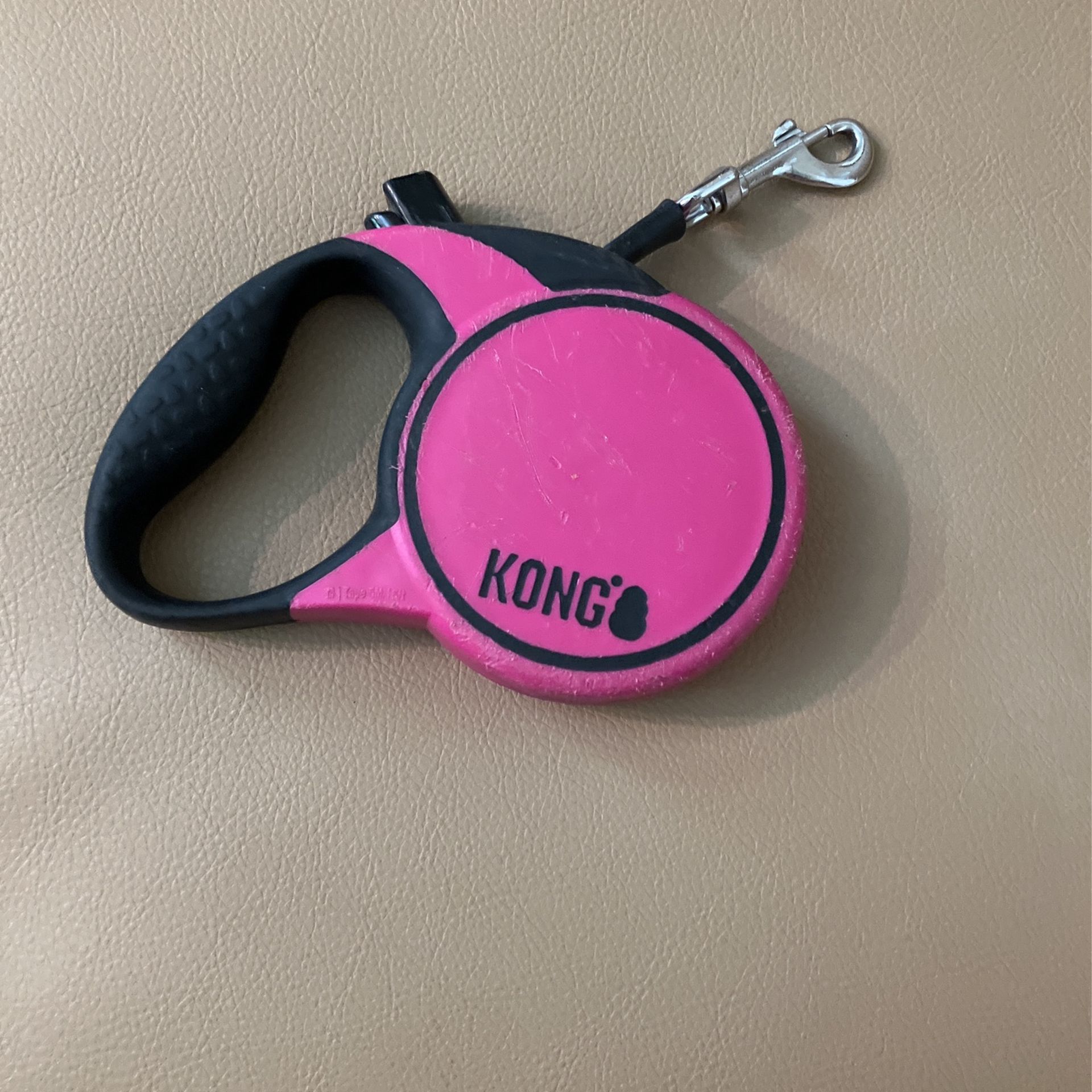 Kong Retractable Leash