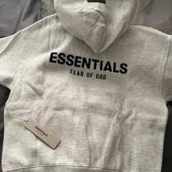 Size XL Essentials Hoodie
